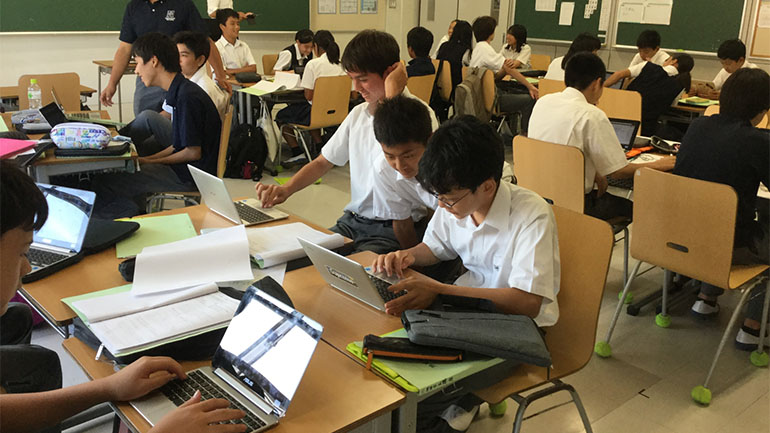 ICTを用いた授業風景