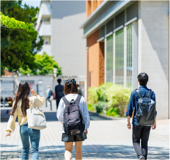 関東学院について-img